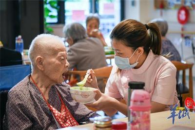 廣東 織密關愛網絡，2023年底前基本建立特殊困難老年人探訪關愛服務機制